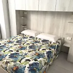 Valerias Nest Elegant Apt With Wifi And Charm
