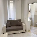 Valerias Nest Elegant Apt With Wifi And Charm